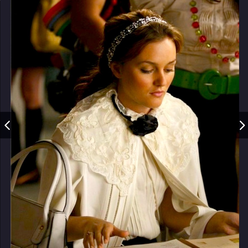 Marc Jacobs cape/blouse Aso Blair Waldorf